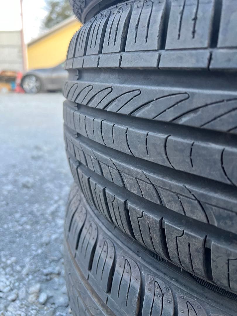 ロードストーン　ユーロビズ　hp02 195/55r16 24年製　美品