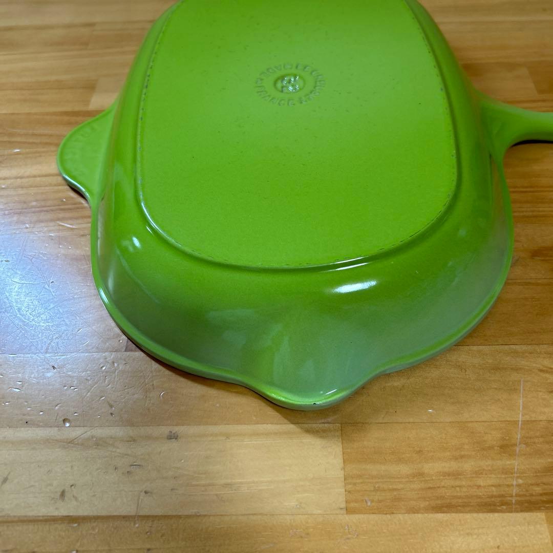 ルクルーゼ　オーバルスキレット　スキレット　グリル　32cm キウイ