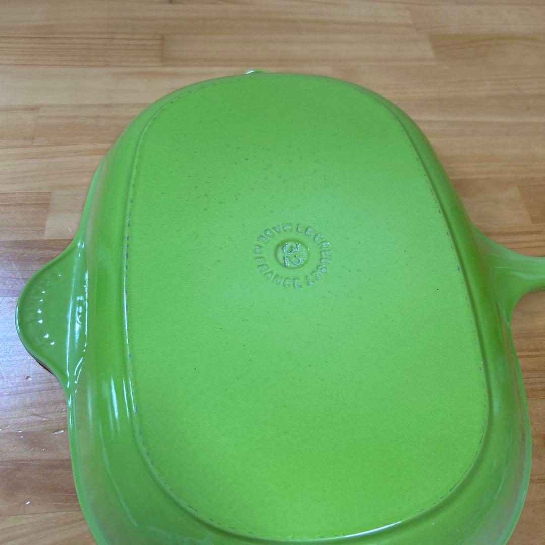 ルクルーゼ　オーバルスキレット　スキレット　グリル　32cm キウイ