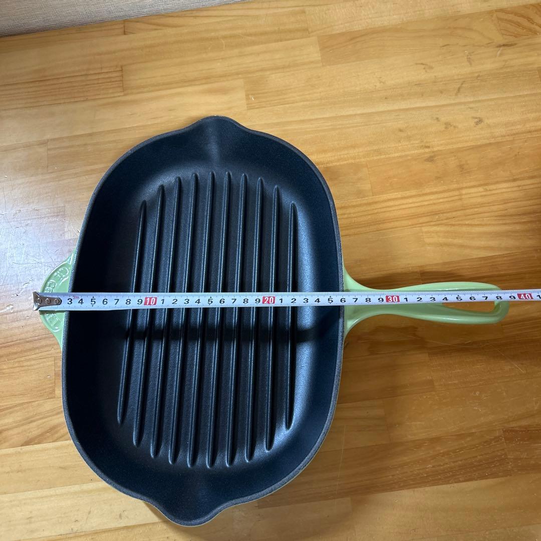 ルクルーゼ　オーバルスキレット　スキレット　グリル　32cm キウイ