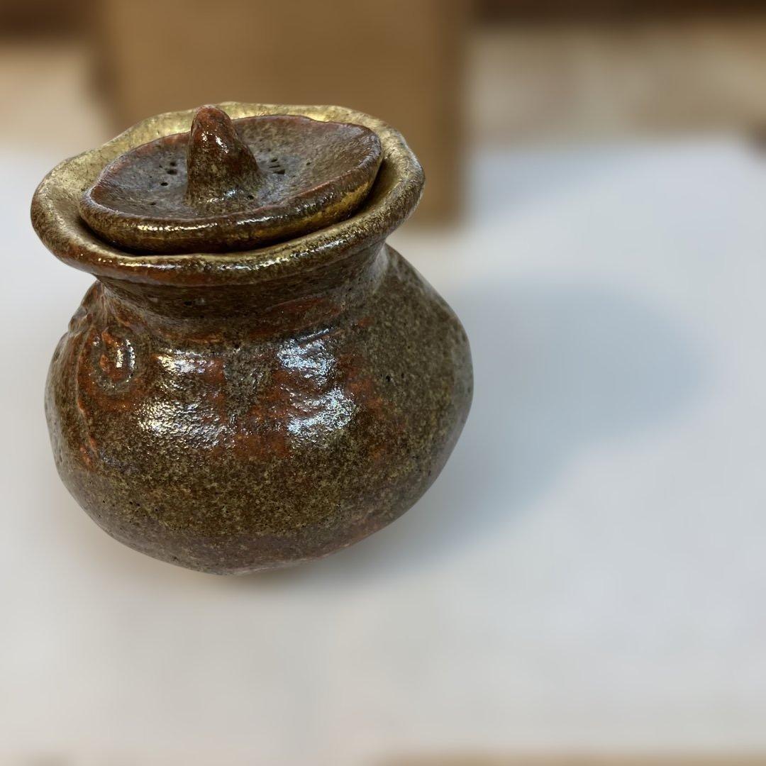 茶道具　飴楽　宝袋香合　楽印　箱書　半古斎　本体内側が金色　共箱　S62KG