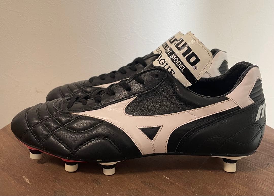 【希少】　ミズノ　モレリア取替式　Jリーグモデル