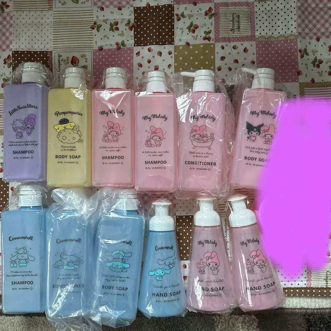 サンリオ　マイメロ.クロミ.シナモン.プリン.キキララ　ボトルセット　おまけ付き