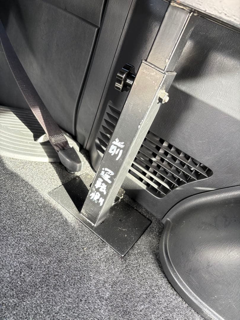 ハイエース200系スーパーGL ベットキッド引き取り優先