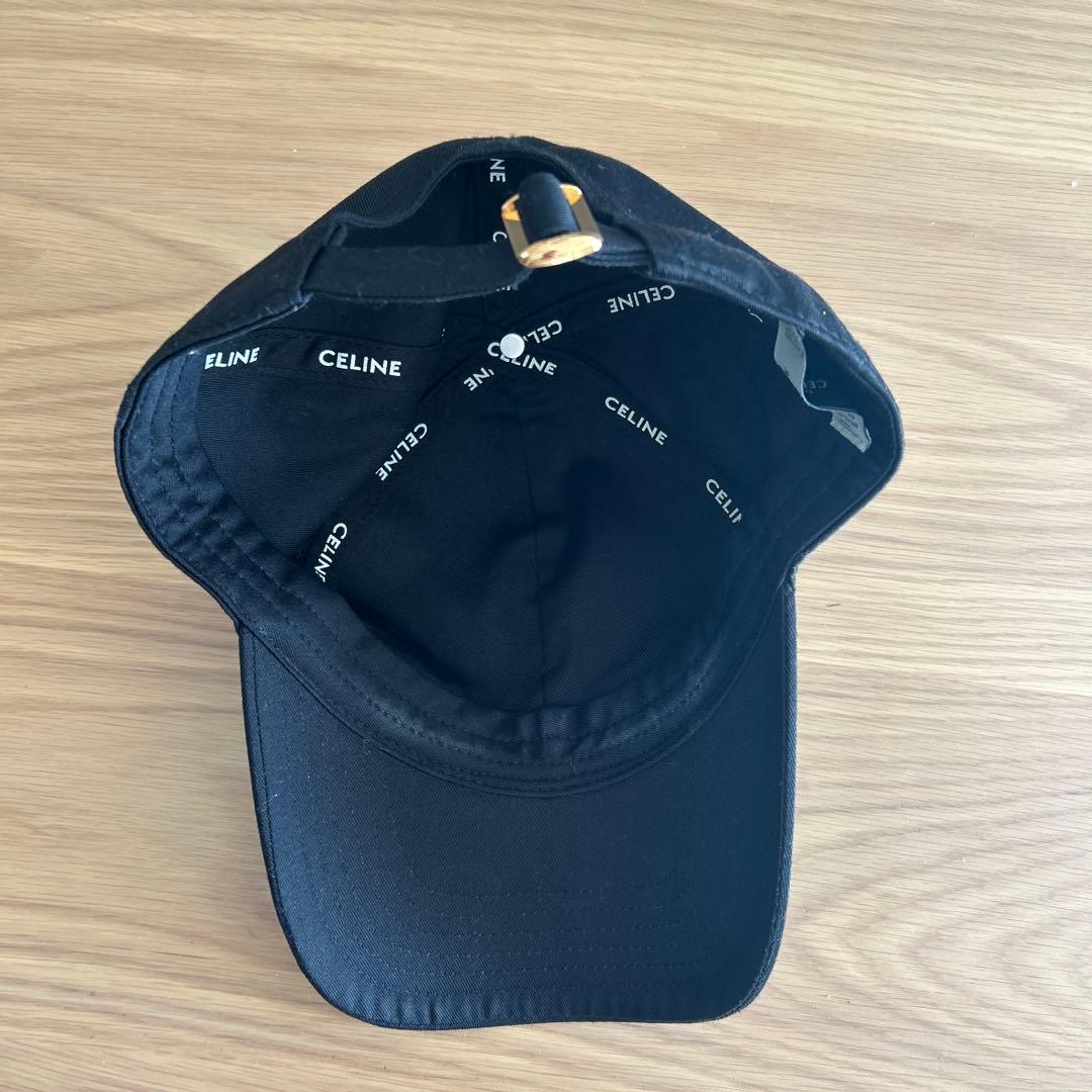 CELINE ロゴ入りキャップ