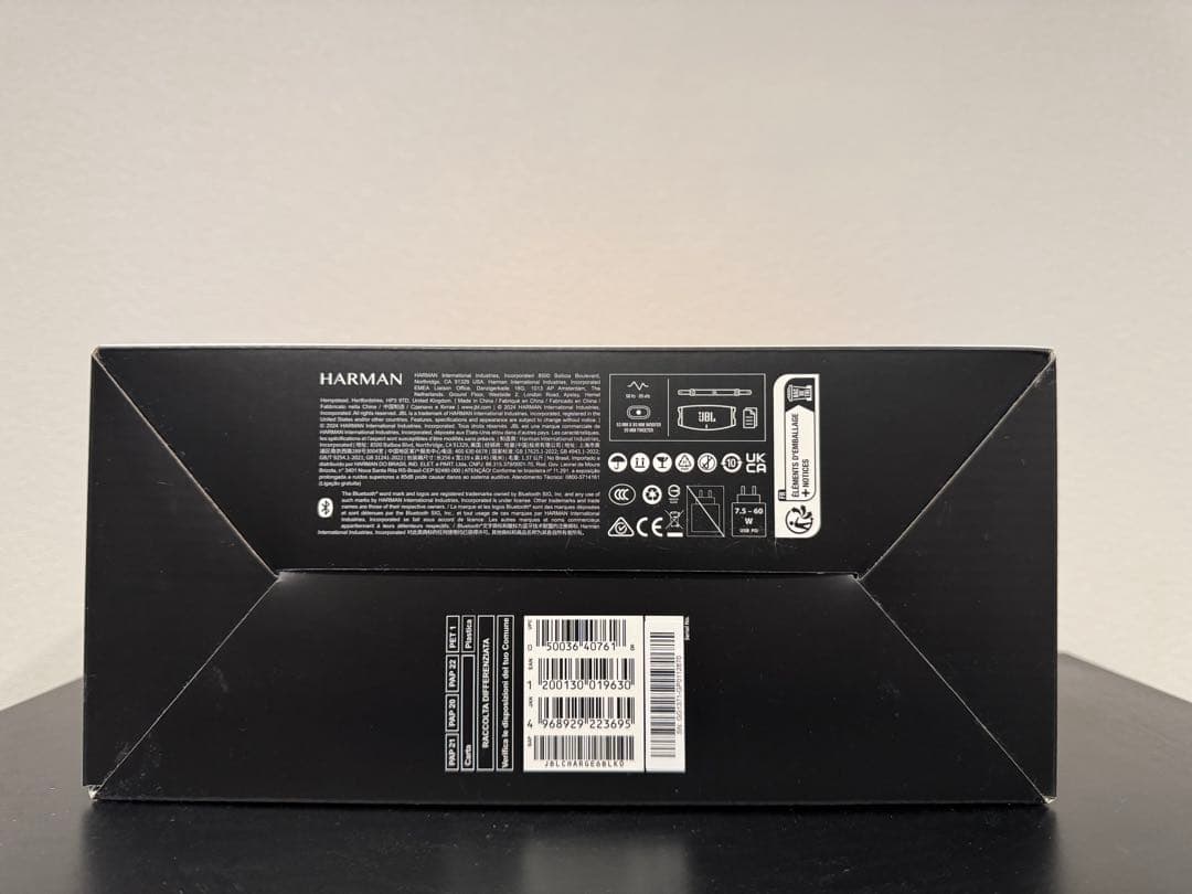 JBL Charge 6 ファンキーブラック 室内使用のみ 11/29購入