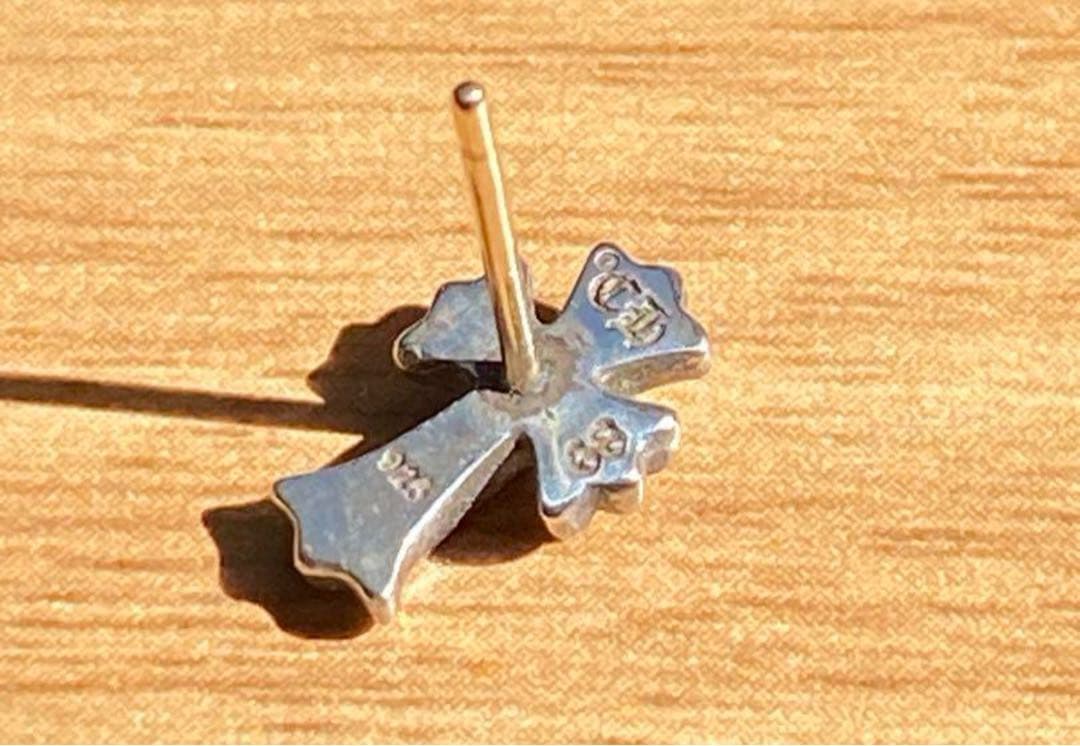 希少クロムハーツ スタッドピアス STUD CH CROSS 2 FAT 正規品