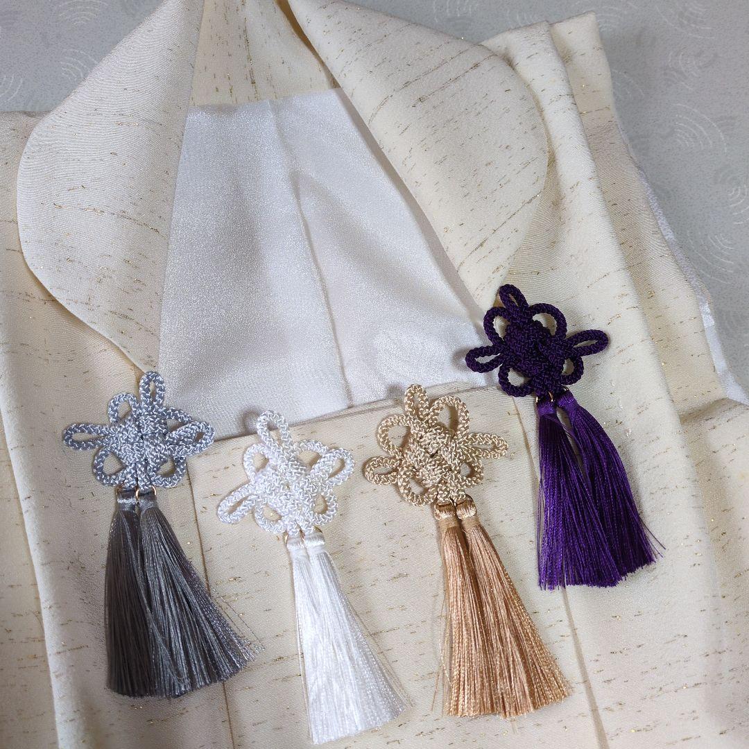 七五三３歳正絹アイボリー色に金糸が織り込まれた手縫いの被布（中綿無し）