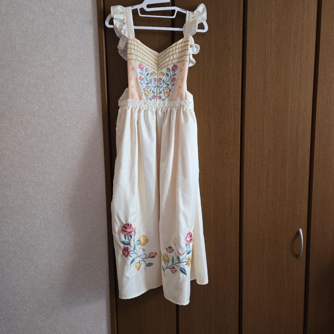 ディズニー美女と野獣　エプロン黄色