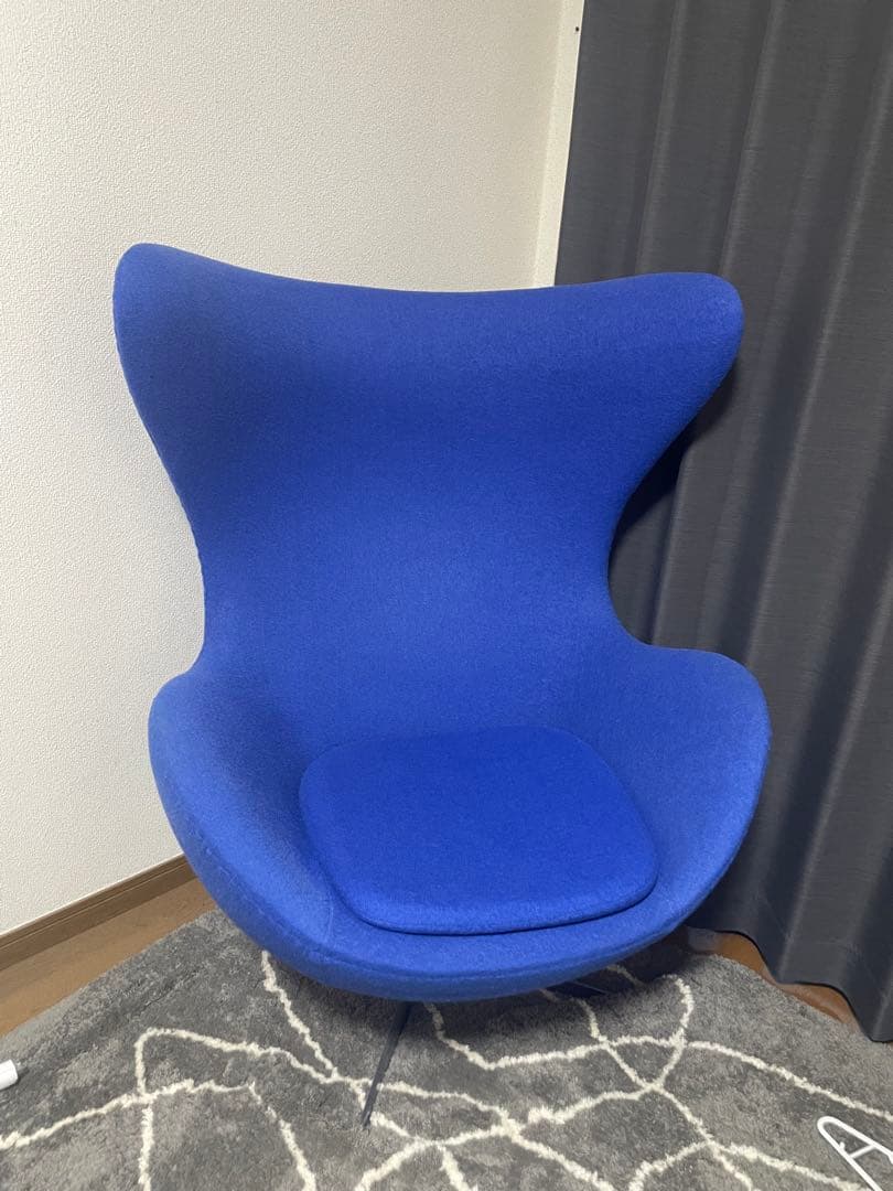 エッグチェア　リプロダクト　ブルー