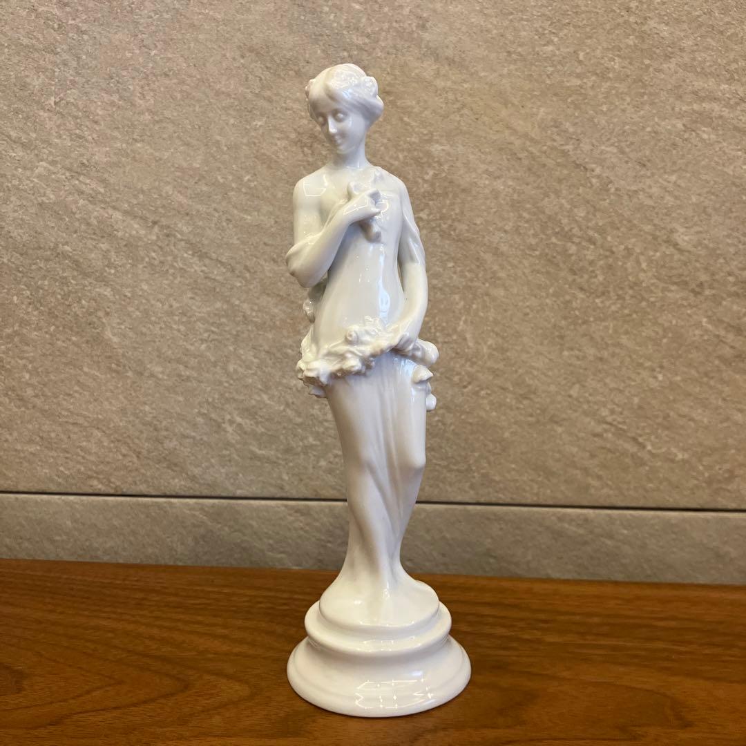 新品　リチャードジノリ　フィギュリン　フローラ　レア品　貴重　フィギュア　白磁