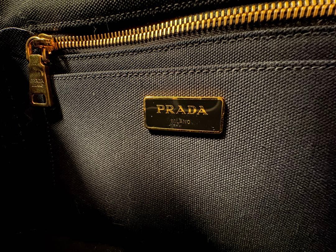 PRADA ブラック カナパ　トートバッグ