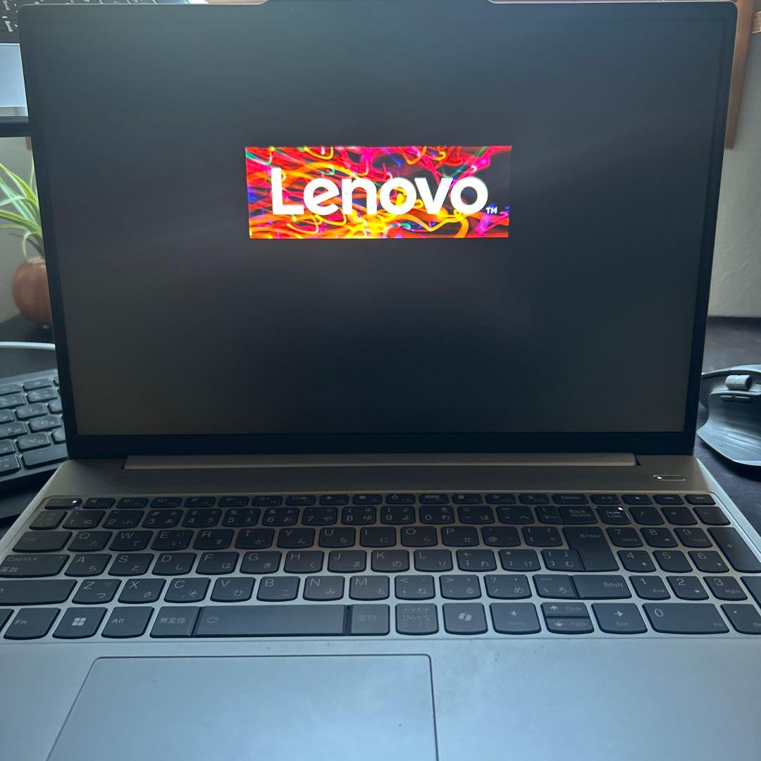 Lenovo シルバーノートPC 本体　gen9 箱無し　充電機付き