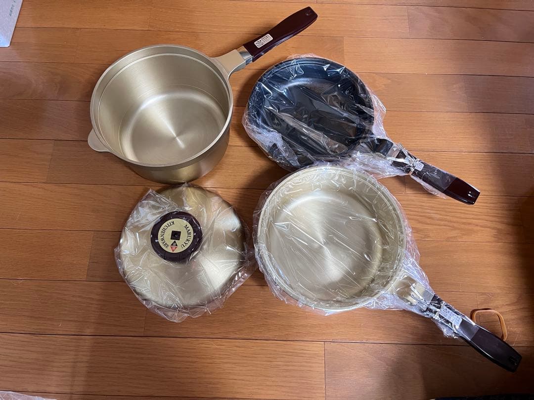 未使用 調理器具セット マル球ベストクッキングウェア かわいいナベ3点セット