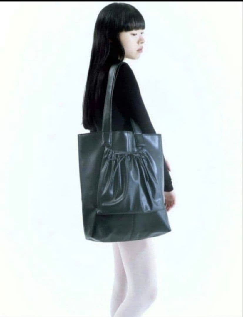 バッグ AKIKOAOKI Hard worker bag classic bla