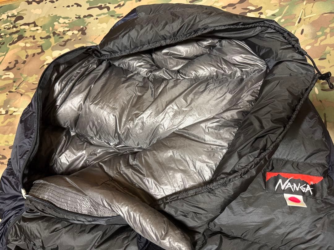 ナンガ　オーロラライト450DX シュラフ　寝袋