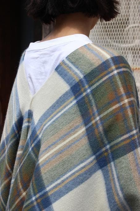 2/10限定値下　レア　cristaseya　カシミヤ　チェック　ポンチョ