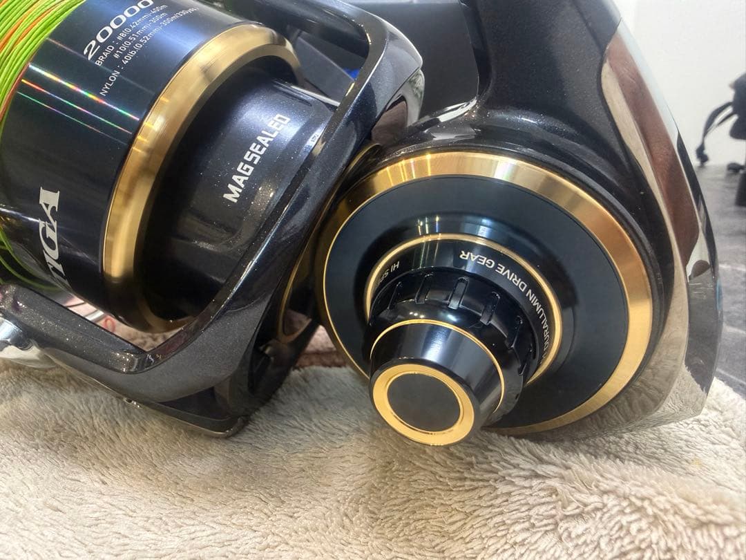 ダイワ 20ソルティガ 20000H リール　美品