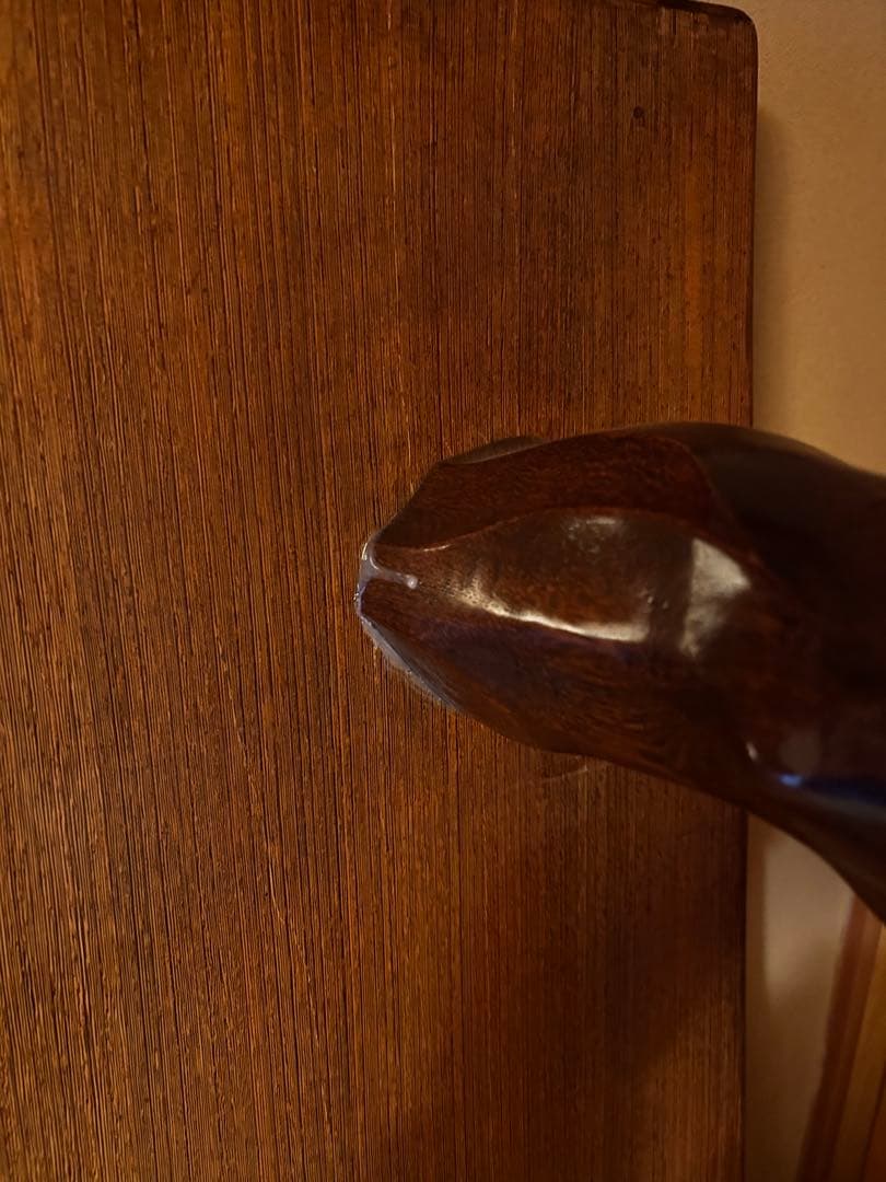 昭和時代の重厚な1枚板無垢材の座卓