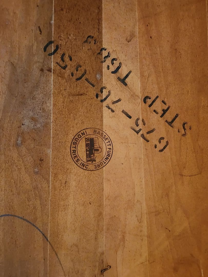 【直接引取限定】ヴィンテージサイドテーブル②　アンティーク家具　レトロ　猫脚