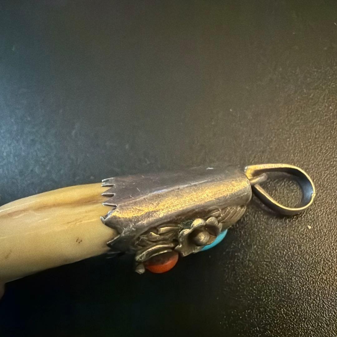 【超希少品】本物のインディアンジュエリー シルバー925/動物牙 ヴィンデージ