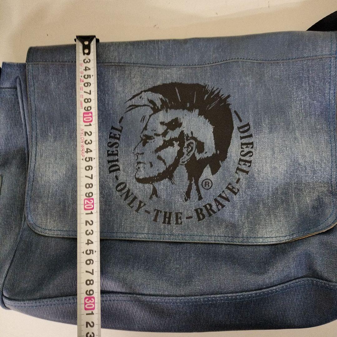 DIESEL BRAVE MAN デニム調 メッセンジャーバッグ ブルー