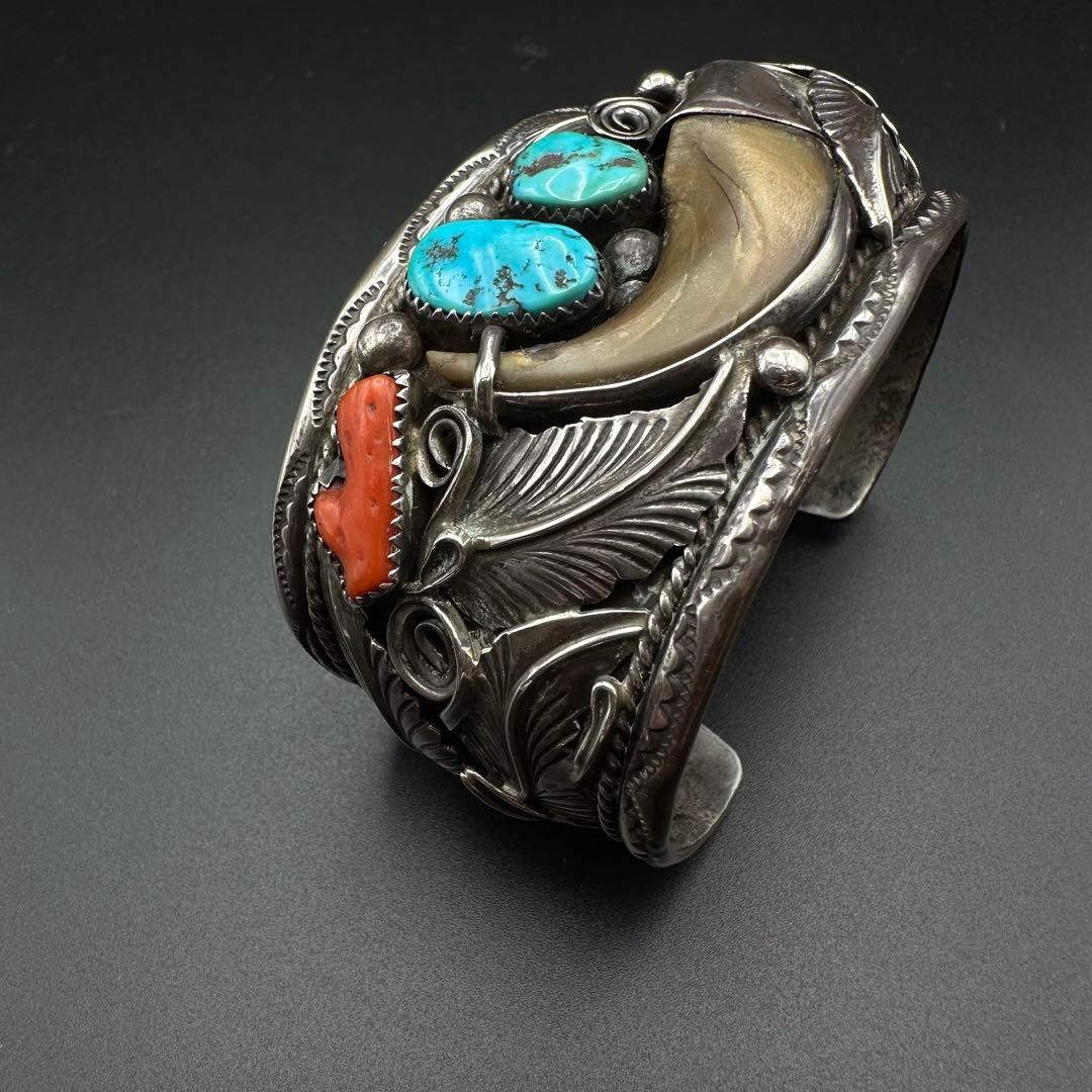 NAVAJO Mike Thomas Jr. ベアクロー×ターコイズ バングル