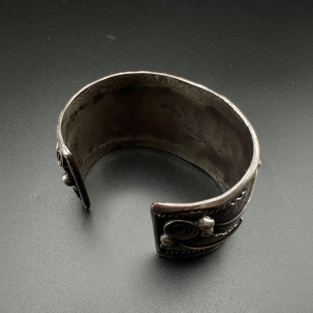 NAVAJO Mike Thomas Jr. ベアクロー×ターコイズ バングル