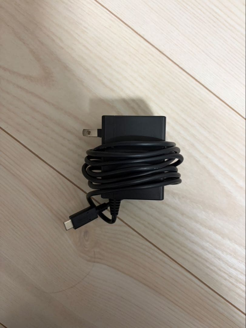 2025年10月購入　Nintendo Switch 本体 箱付き