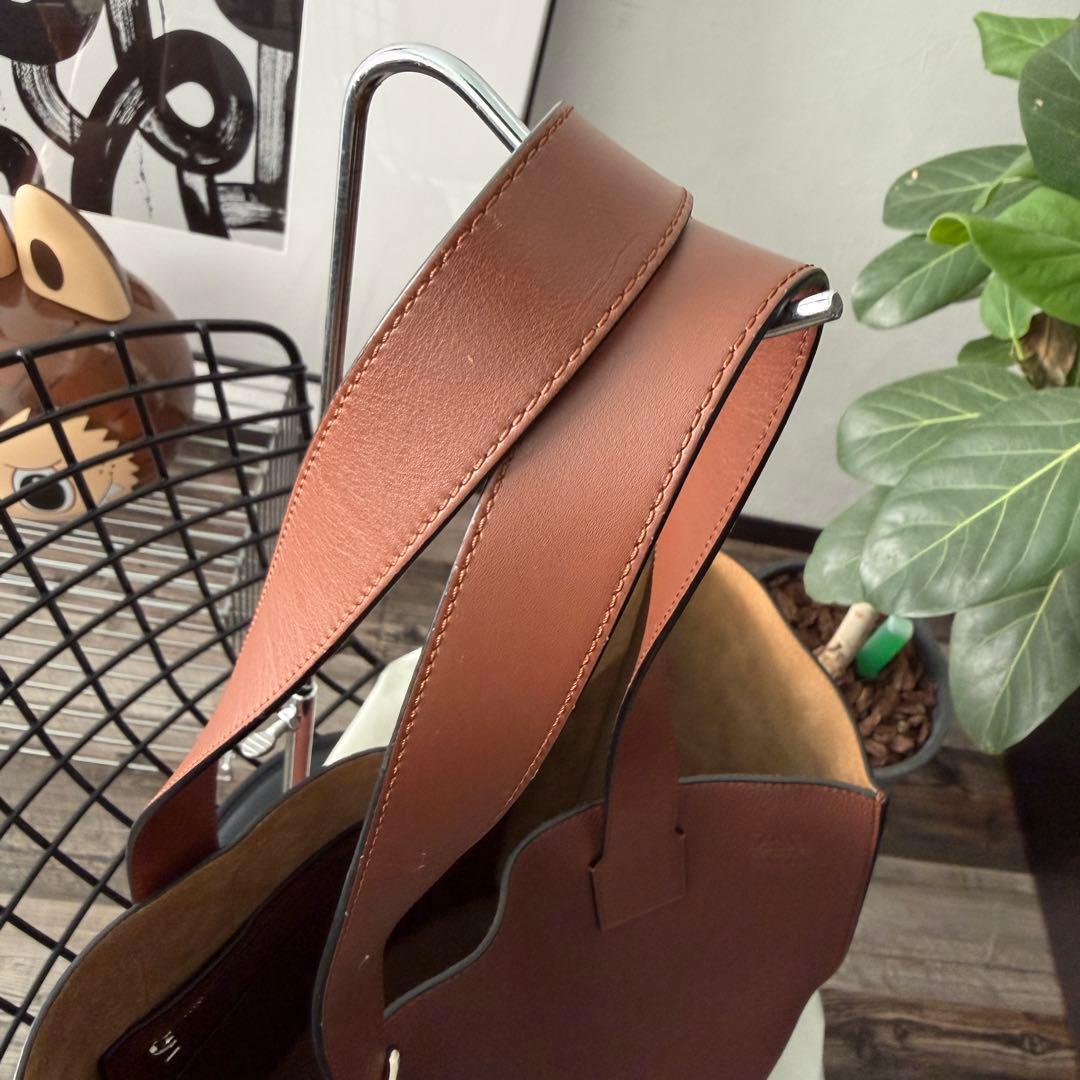 LOEWE バックル トートバッグ ソフトグレインカーフ タン ブラウン