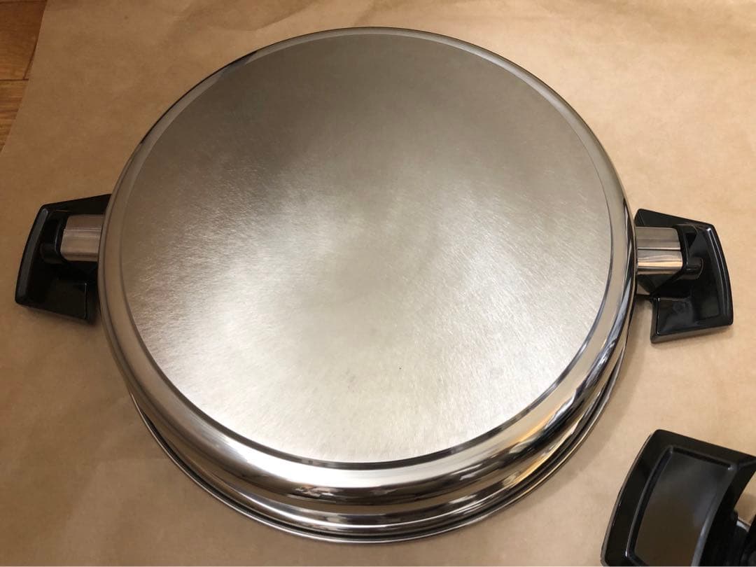 未使用品　ロイヤルクイーン MC2000 浅型鍋　2個