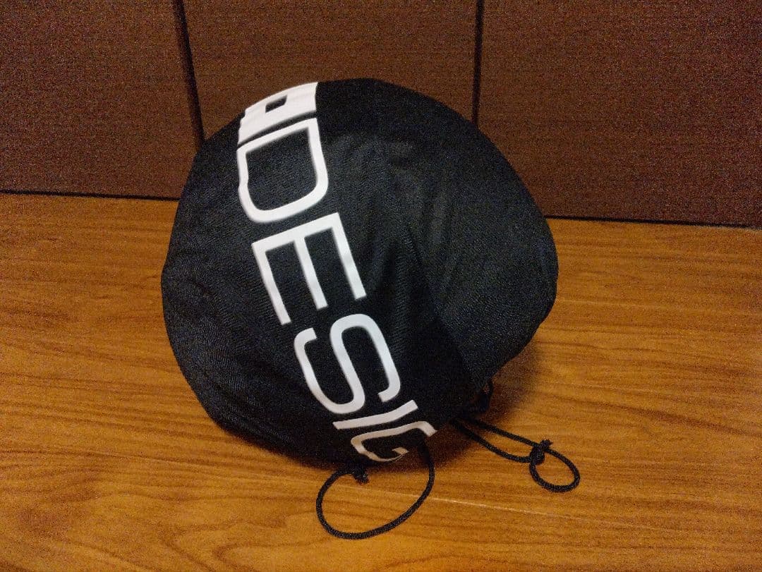 ★momodesign モモデザイン バイザー付きヘルメット Lサイズ★