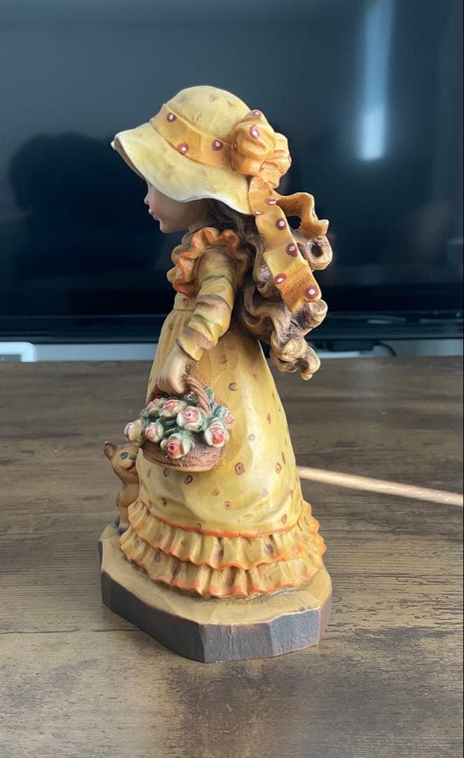 限定2000体/アンリ【ANRI】/17センチ/女の子の人形（木彫り）置物