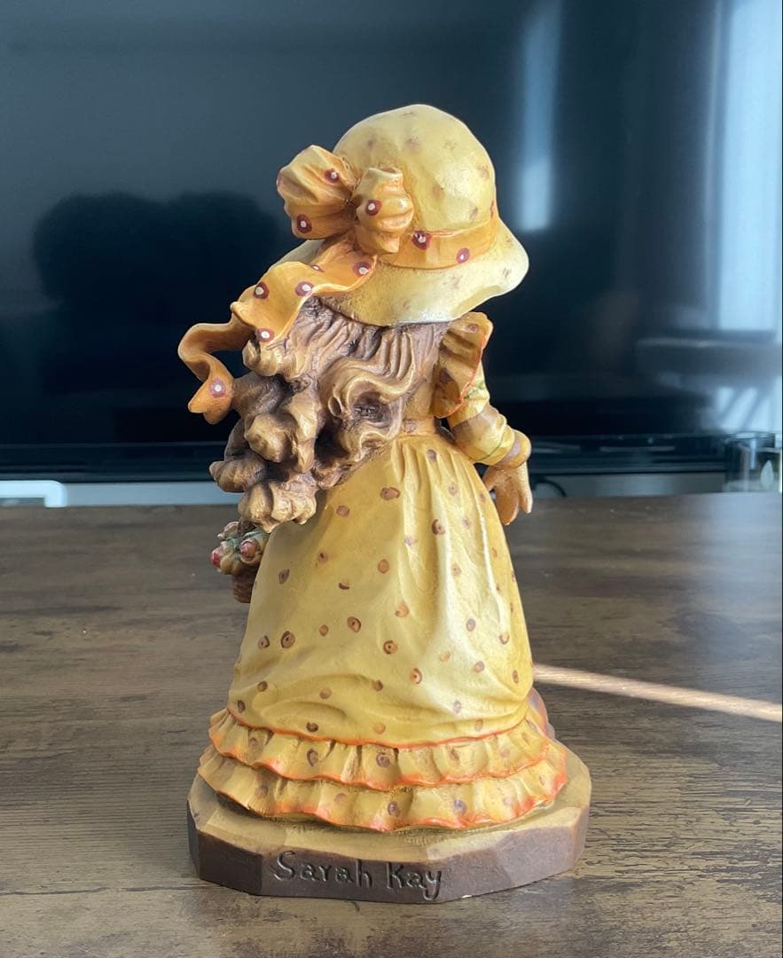 限定2000体/アンリ【ANRI】/17センチ/女の子の人形（木彫り）置物