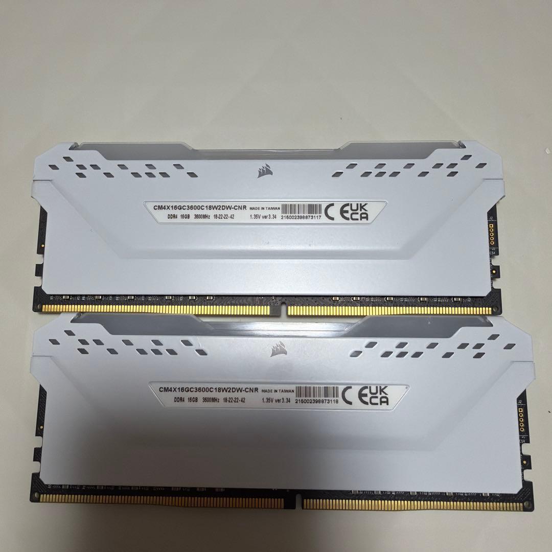 メモリー Corsair Vengeance RGB PRO 16GB DDR4