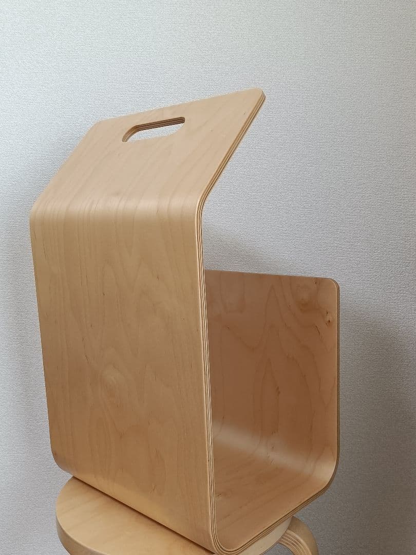 アルテック Artek マガジンラック Kanto