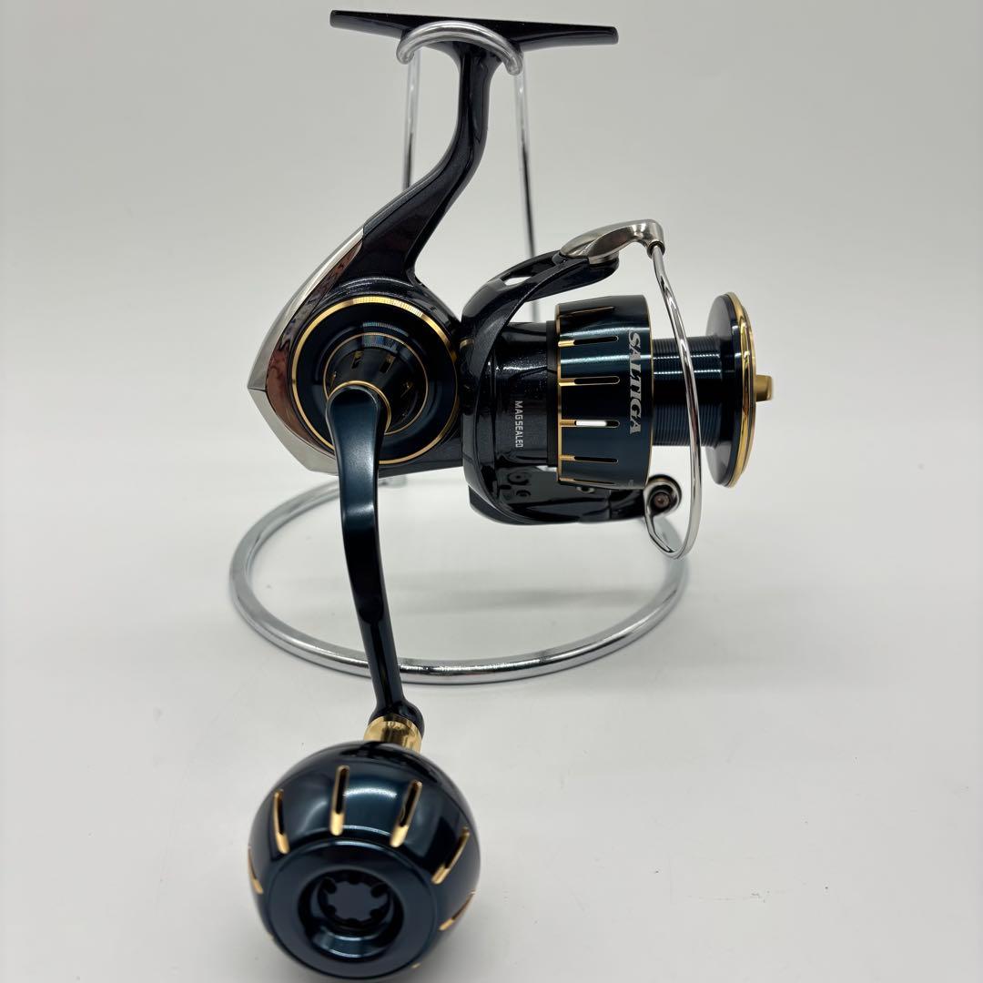 【未使用】DAIWA 23 SALTIGA 4000-XH 23ソルティガ