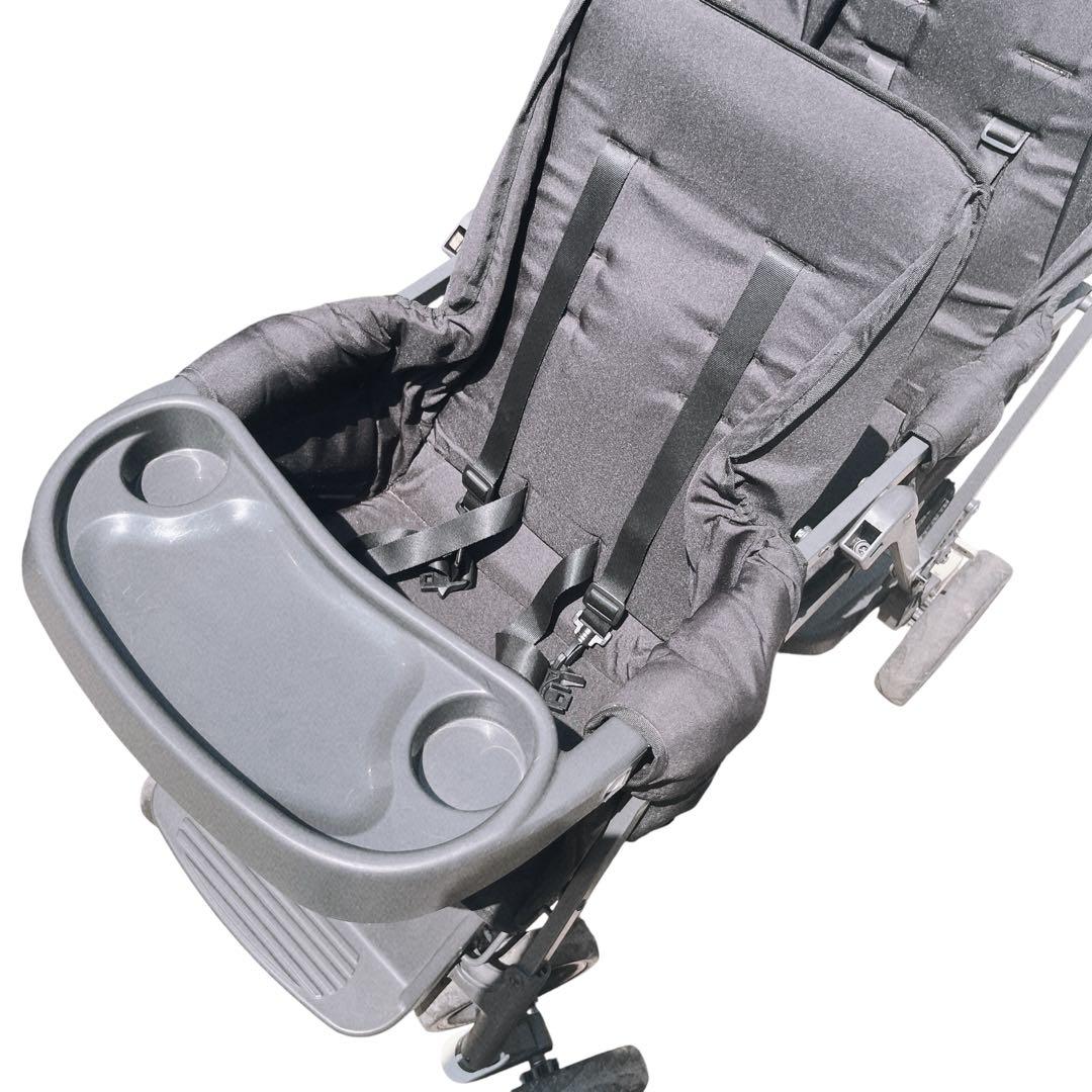 joovy ウルトラライトグラファイト 2人乗りベビーカー