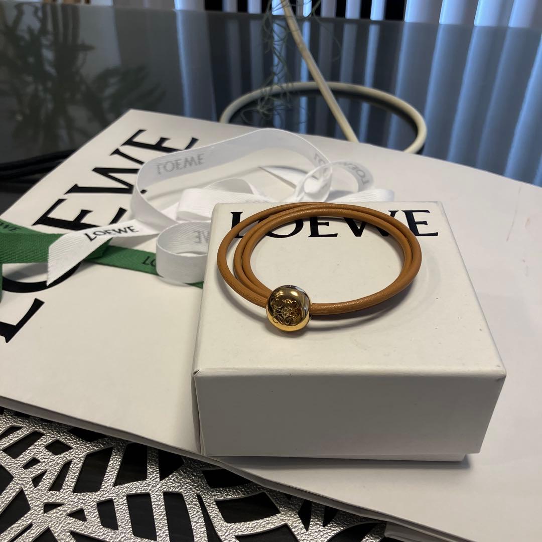 未使用　LOEWE ブラウンレザーブレスレット サイズS