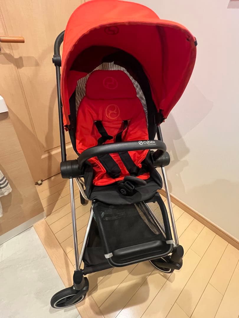 サイベックス　ミオス　ベビーカー　赤
