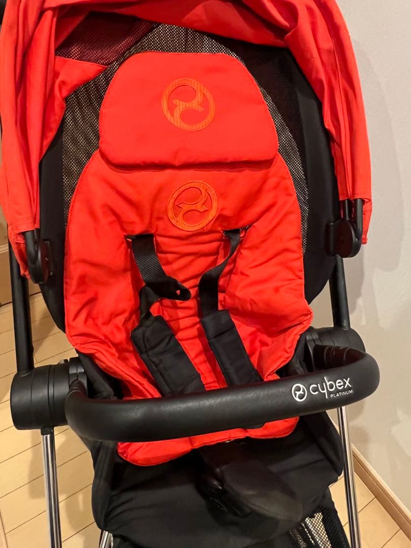 サイベックス　ミオス　ベビーカー　赤