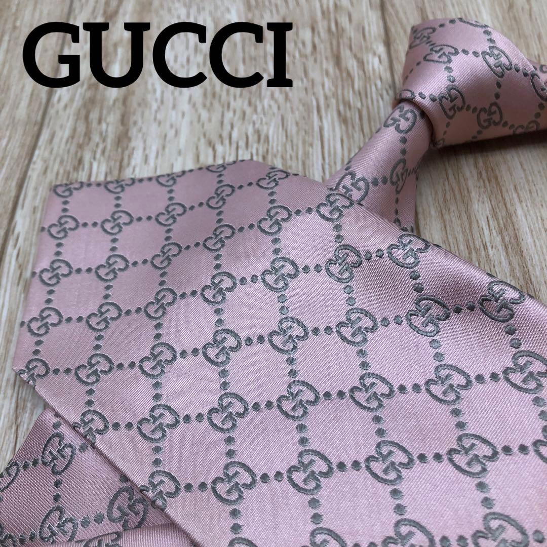 ✨極美品✨GUCCI ネクタイ GGスプリーム ピンク シルク100%
