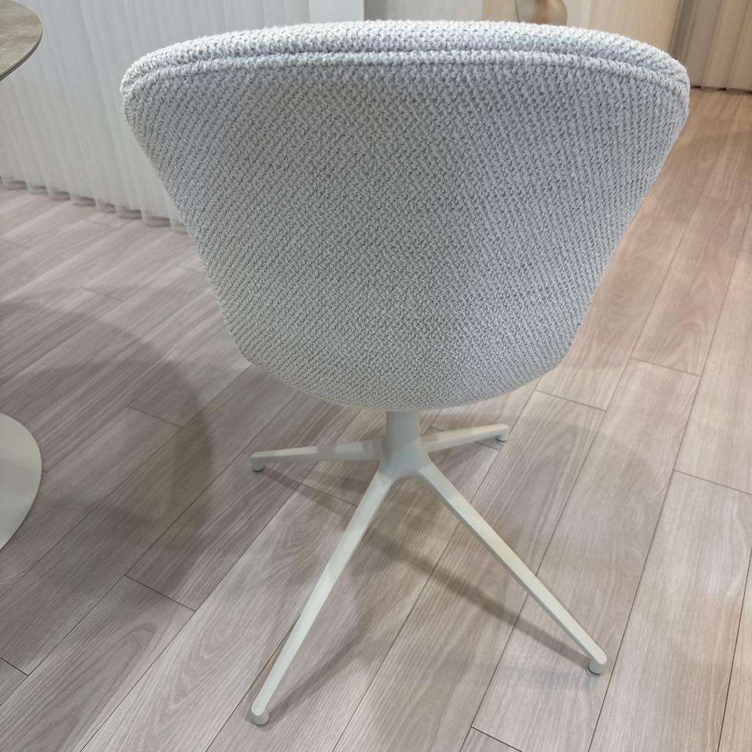 ボーコンセプト アデレード 回転チェア