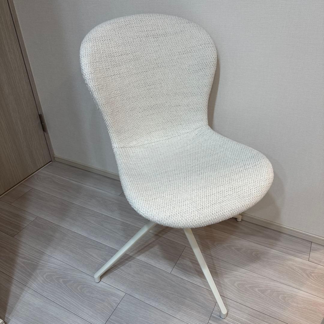 ボーコンセプト アデレード 回転チェア