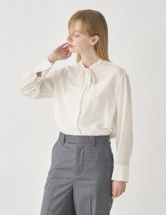 トップス johnsmedley SILK DECIN BOWTIE BLOUSE