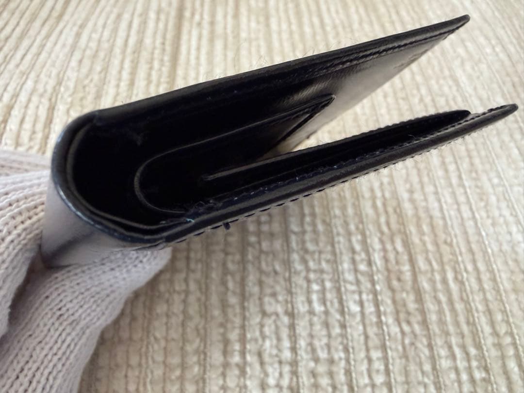 Cartier 2つ折財布　サファイアライン