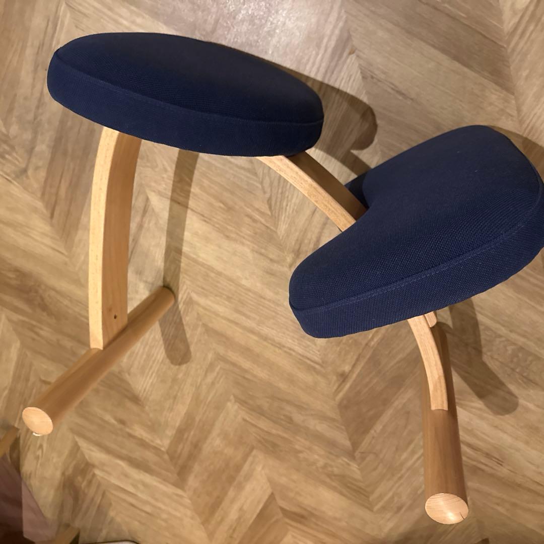 美品 サカモトハウス バランスチェアイージー 椅子