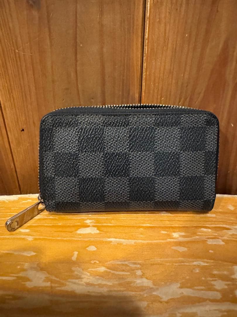 S*✨様 ルイヴィトン　グラフィット　 ケース　中古