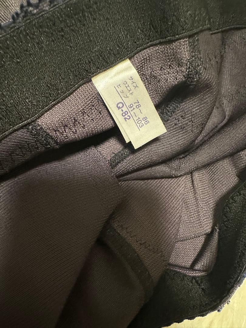 マルコ カーヴィシャスカレス ブラック ロングガードル Q