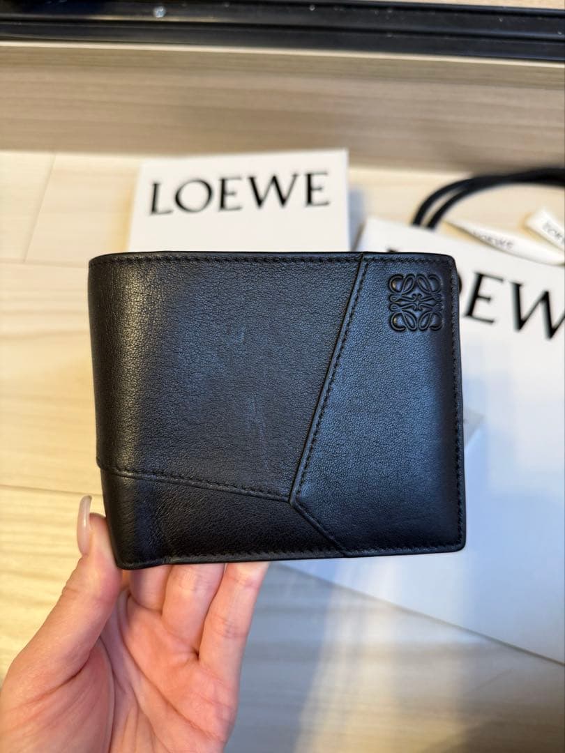 LOEWE パズル財布